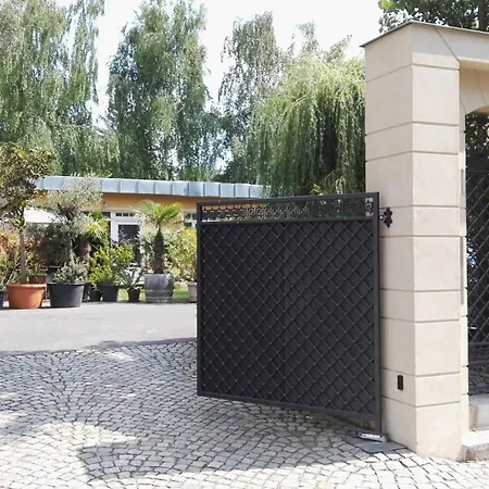 Mit 2 Baedern Und 2 Schlafzimmern