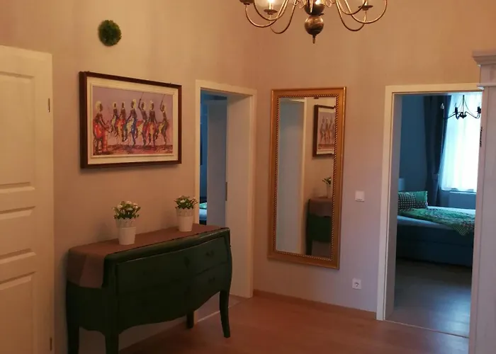 Apartman Mit 2 Baedern Und 2 Schlafzimmern Drezda