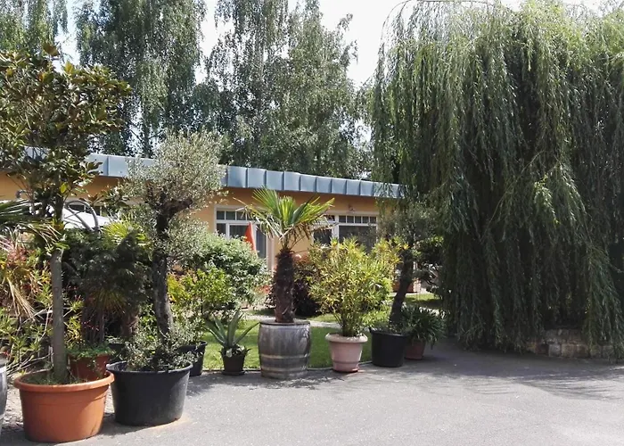 Mit 2 Baedern Und 2 Schlafzimmern 德累斯顿