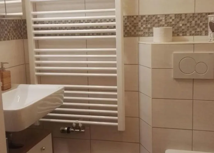 Mit 2 Baedern Und 2 Schlafzimmern 드레스덴